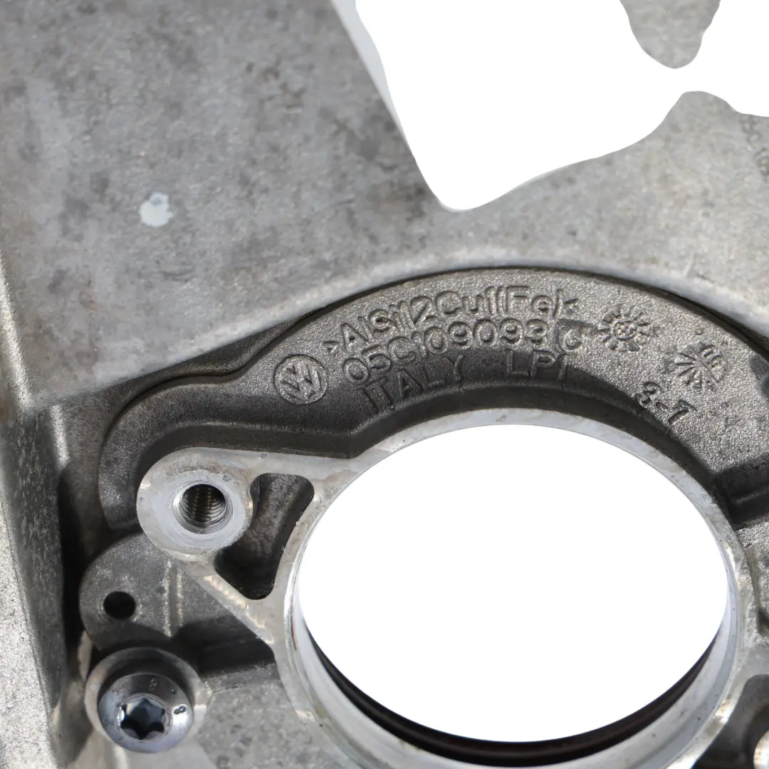 MK5 KJ1 Protection Supérieure Courroie Distribution 1.0 Essence pour Seat Ibiza à propos du numéro de pièce 05C109108E Seat Ibiza MK5 KJ1 Protection Supérieure Courroie Distribution 1.0 Essence - SKU 05C109108E - Numéro de pièce 05C109108E