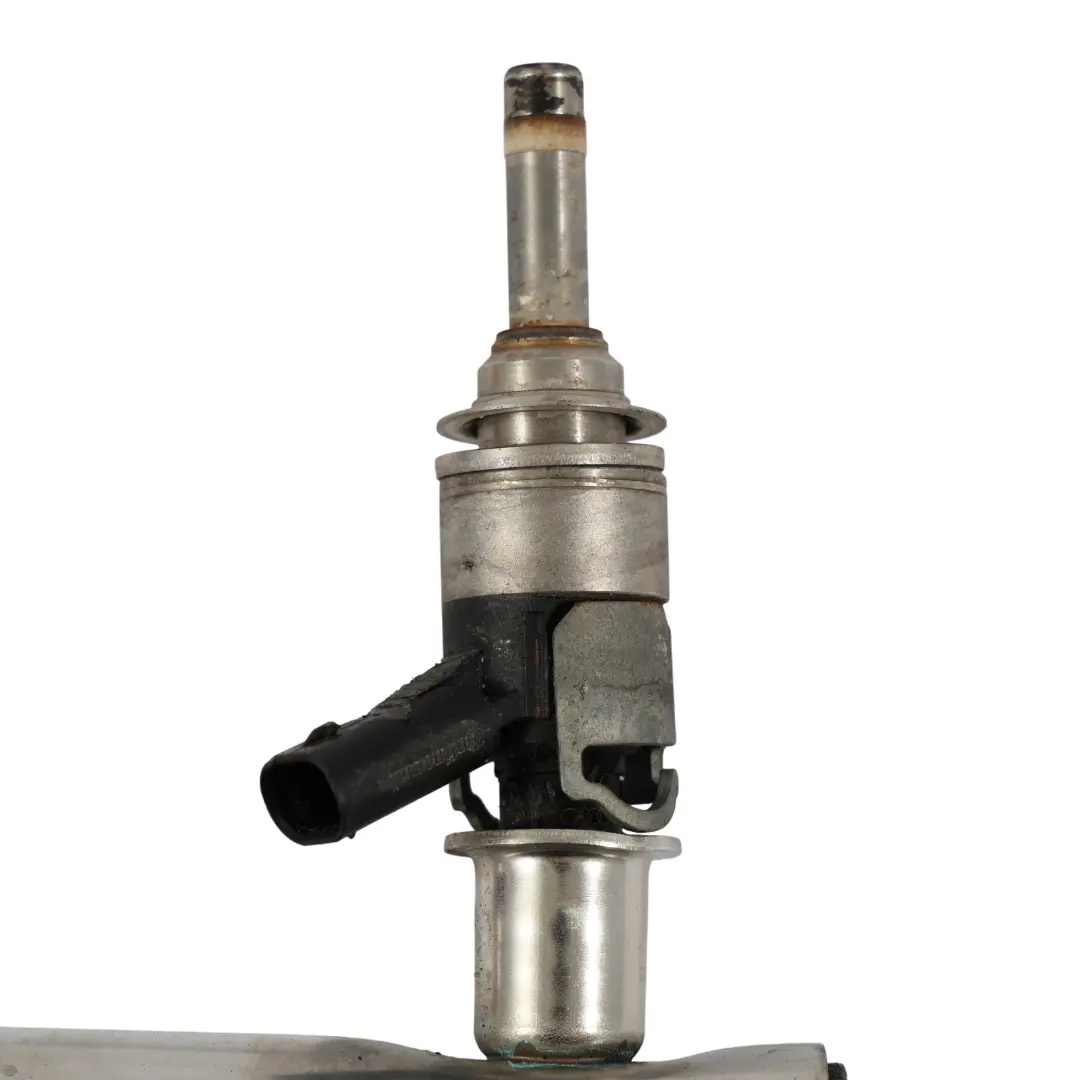 Rail Right Side O/S 3.0 TFSI CAKA Petrol to Audi A4 B8 A6 C7 Fuel with Part number 06E130090F Audi A4 B8 A6 C7 Fuel Rail Right Side O/S 3.0 TFSI CAKA Petrol - SKU 06E130090F-1 - Part number 06E130090F