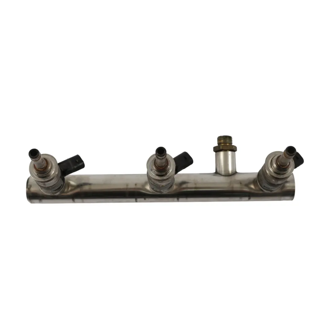 Audi A4 B8 A6 C7 Fuel Rail Right Side O/S 3.0 TFSI CAKA Petrol - SKU 06E130090F-1 - Part number 06E130090F