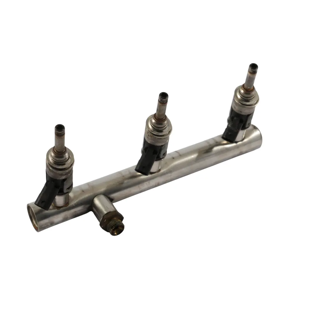 Audi A4 B8 A6 C7 Fuel Rail Right Side O/S 3.0 TFSI CAKA Petrol - SKU 06E130090F-1 - Part number 06E130090F