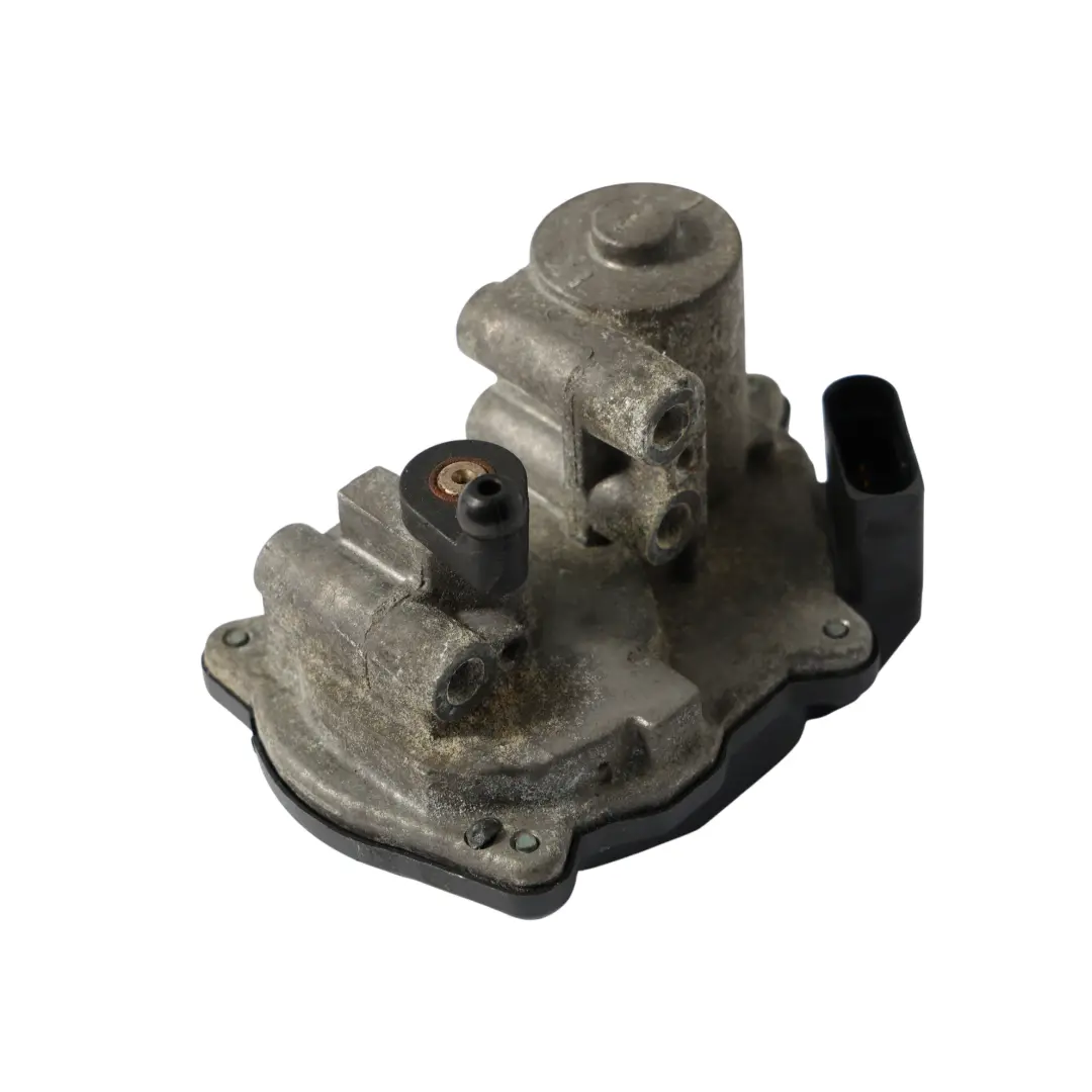VW Volkswagen Golf 5 2.0 TFSI Ansaug Krümmer Klappenmotor Stellmotor - SKU 06F133482D - Teilenummer 06F133482D