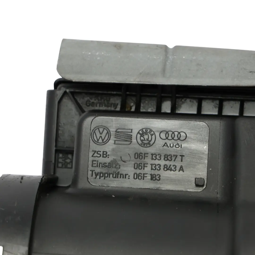 Volkswagen Golf 5 Motor Tapa Panel Embellecedor 2.0 FSI Gasolina - SKU 06F133837AH - Número de pieza 06F133837AH
