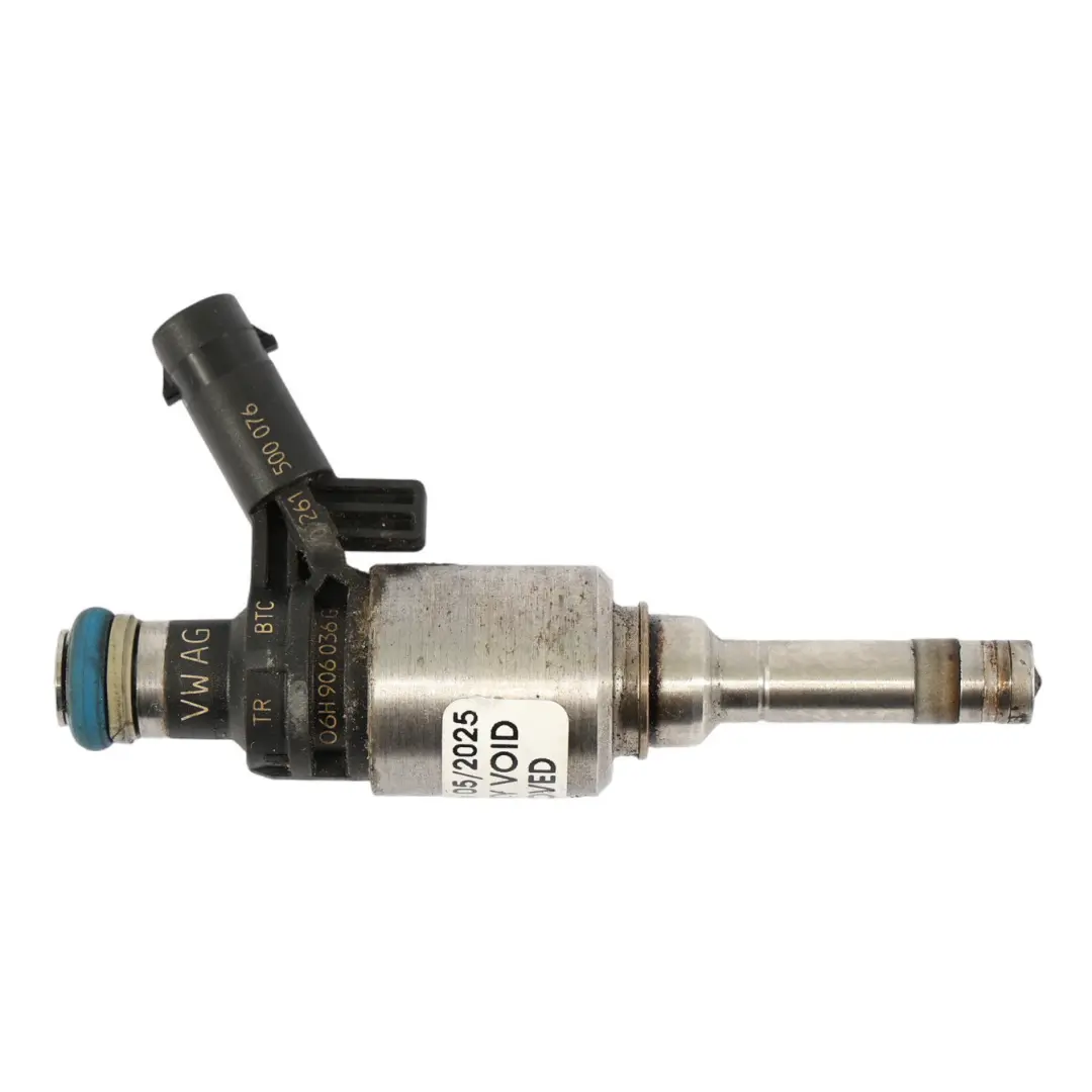 Iniettore Carburante Motore A Benzina Ugello Iniezione Carburante per Audi TT 8J con numero di parte 06H906036G Audi TT 8J Iniettore Carburante Motore A Benzina Ugello Iniezione Carburante - SKU 06H906036G - Numero di parte 06H906036G