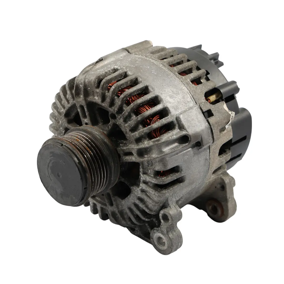 Alternateur Générateur 1.9 TDI Diesel X pour Audi A4 B7 A6 C6 à propos du numéro de pièce 06F903023H Audi A4 B7 A6 C6 Alternateur Générateur 1.9 TDI Diesel X - SKU 06F903023H - Numéro de pièce 06F903023H