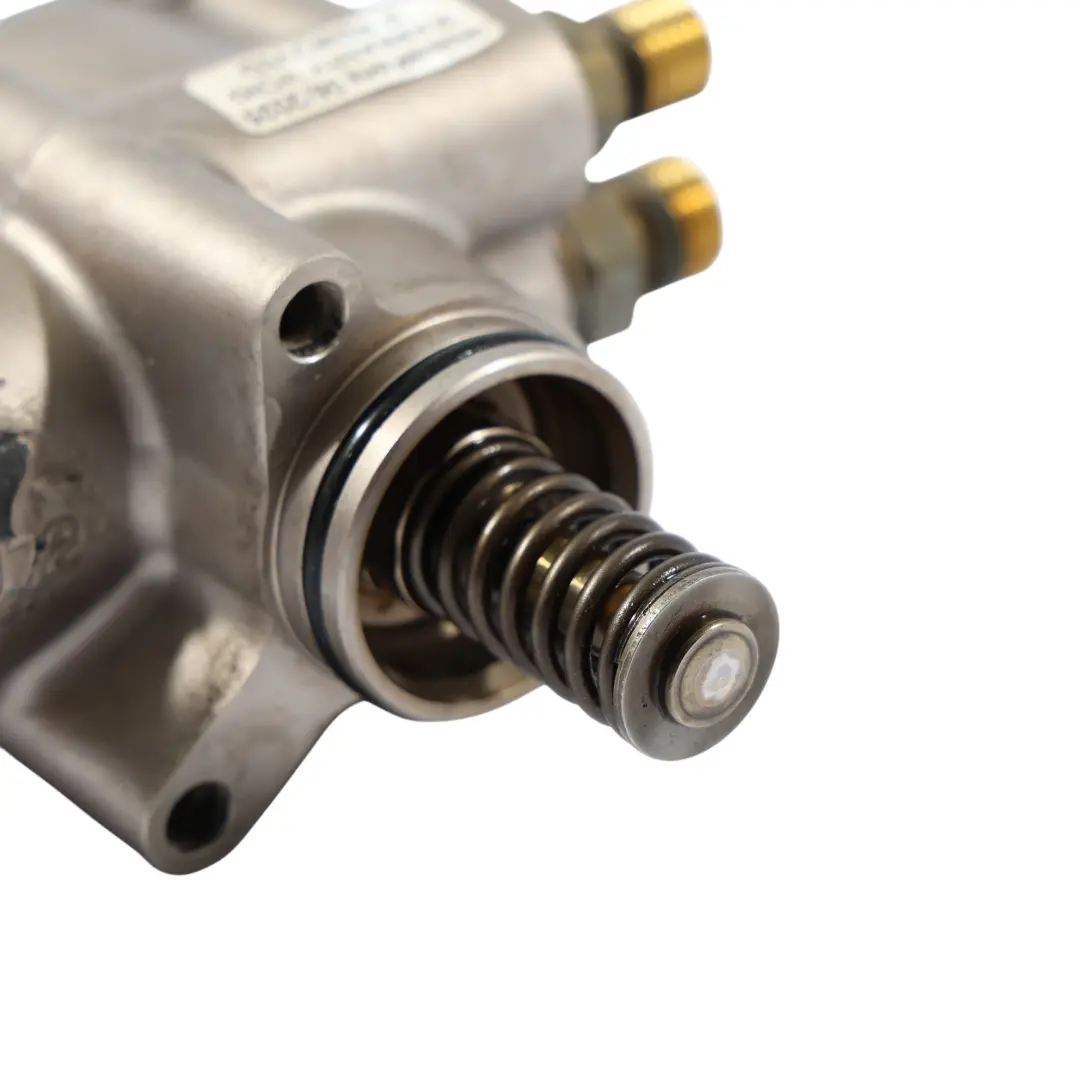 Pompe À Carburant Haute Pression 4.2 FSI pour Audi S5 8T à propos du numéro de pièce 079127026J Audi S5 8T Pompe À Carburant Haute Pression 4.2 FSI - SKU 079127026J - Numéro de pièce 079127026J