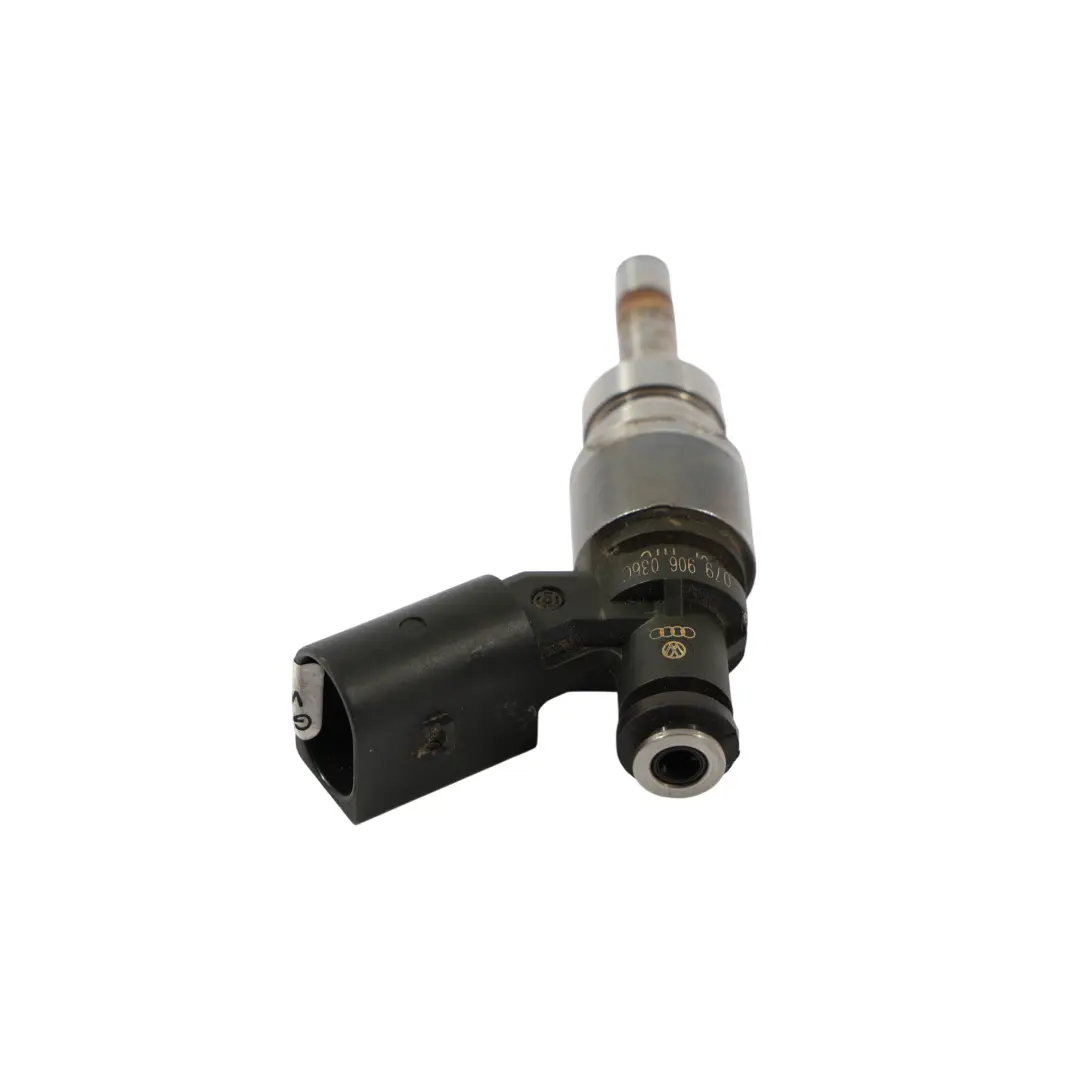 CAUA Fuel Injection Nozzle to Audi A5 S5 8T 4.2 V8 FSI with Part number 079906036C Audi A5 S5 8T 4.2 V8 FSI CAUA Fuel Injection Nozzle - SKU 079906036C - Part number 079906036C