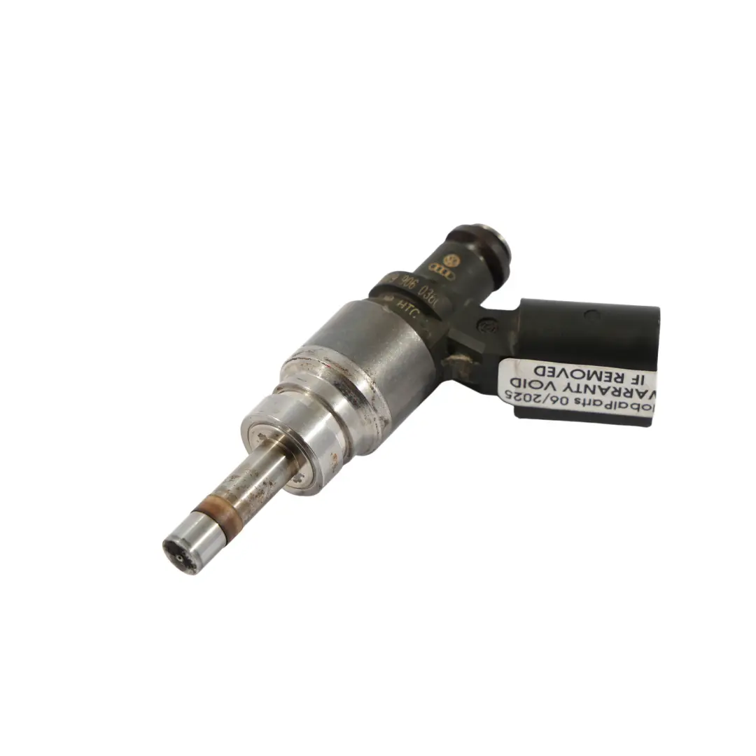 CAUA Fuel Injection Nozzle to Audi A5 S5 8T 4.2 V8 FSI with Part number 079906036C Audi A5 S5 8T 4.2 V8 FSI CAUA Fuel Injection Nozzle - SKU 079906036C - Part number 079906036C