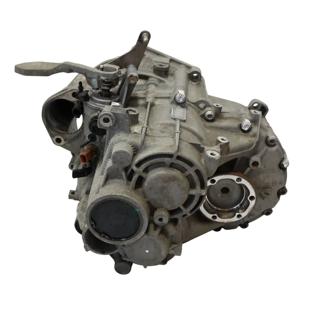 CFHD Boîte Manuelle 6 Vitesses NKL GARANTIE pour Audi A1 8X 2.0 TDI à propos du numéro de pièce 0A8300044B Audi A1 8X 2.0 TDI CFHD Boîte Manuelle 6 Vitesses NKL GARANTIE - SKU 0A8300044B - Numéro de pièce 0A8300044B