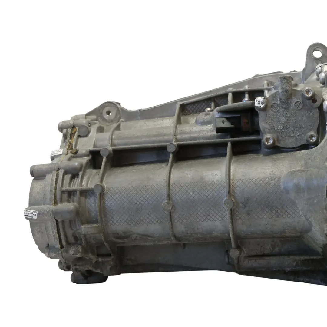 CDNC Skrzynia Biegów Manualna LLS do Audi A4 B8 A5 8T 2.0 TFSI o numerze 0B1300027J Audi A4 B8 A5 8T 2.0 TFSI CDNC Skrzynia Biegów Manualna LLS - SKU 0B1300027J-1 - Numer Części 0B1300027J