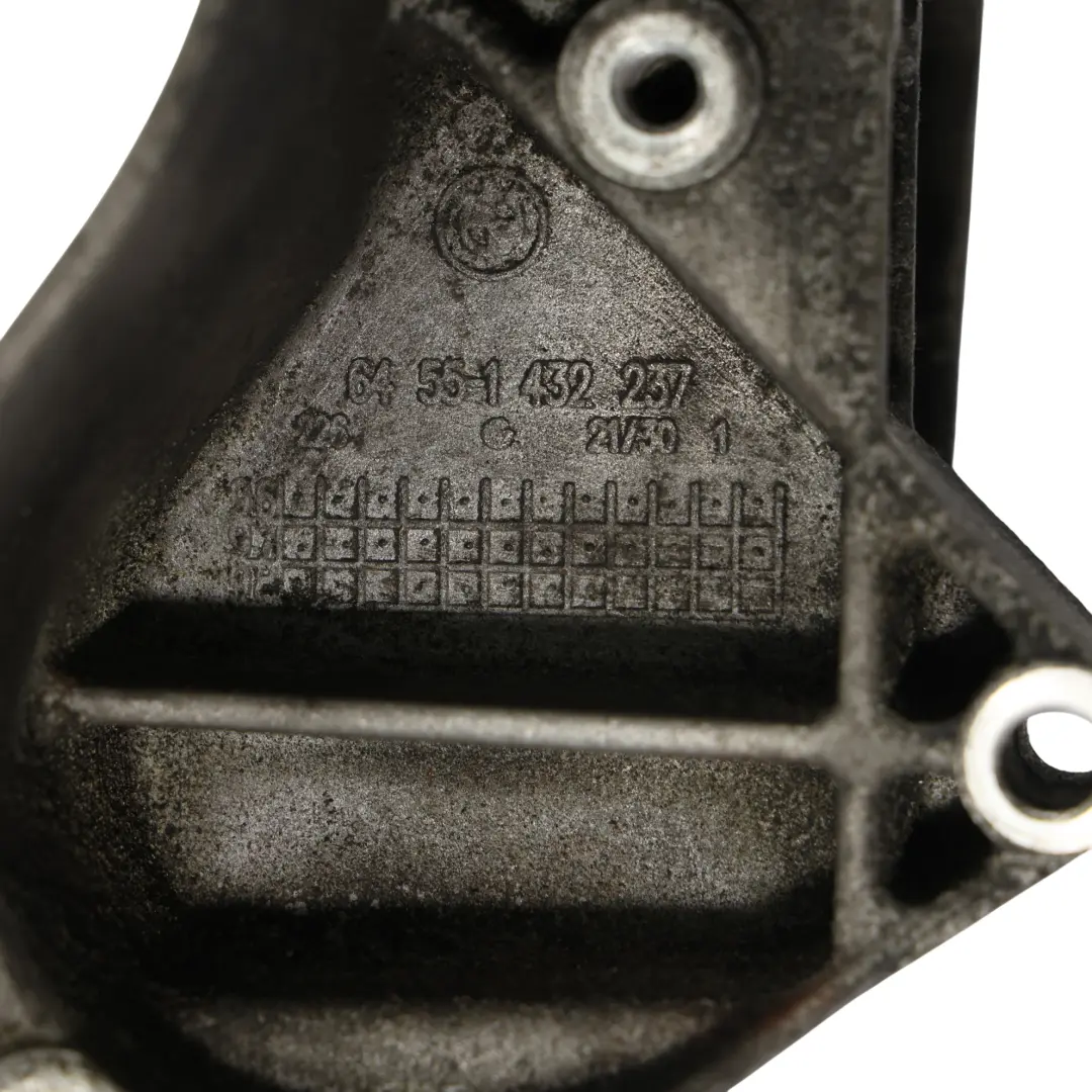 Łapa wspornik kompresora do BMW E38 E39 E46 X5 E53 o numerze 1432237 BMW E38 E39 E46 X5 E53 Łapa wspornik kompresora - SKU 1432237 - Numer Części 1432237