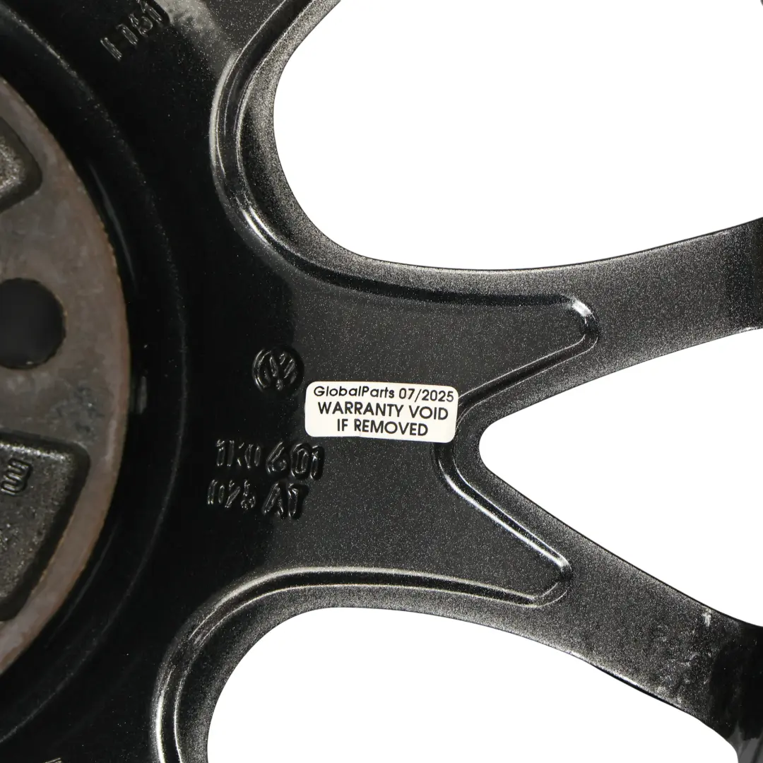 Mk5 Mk6 Felga Aluminiowa Szara 18" ET:51 7,5J do Volkswagen Golf o numerze 1K0601025AT Volkswagen Golf Mk5 Mk6 Felga Aluminiowa Szara 18" ET:51 7,5J - SKU 1K0601025AT-1 - Numer Części 1K0601025AT