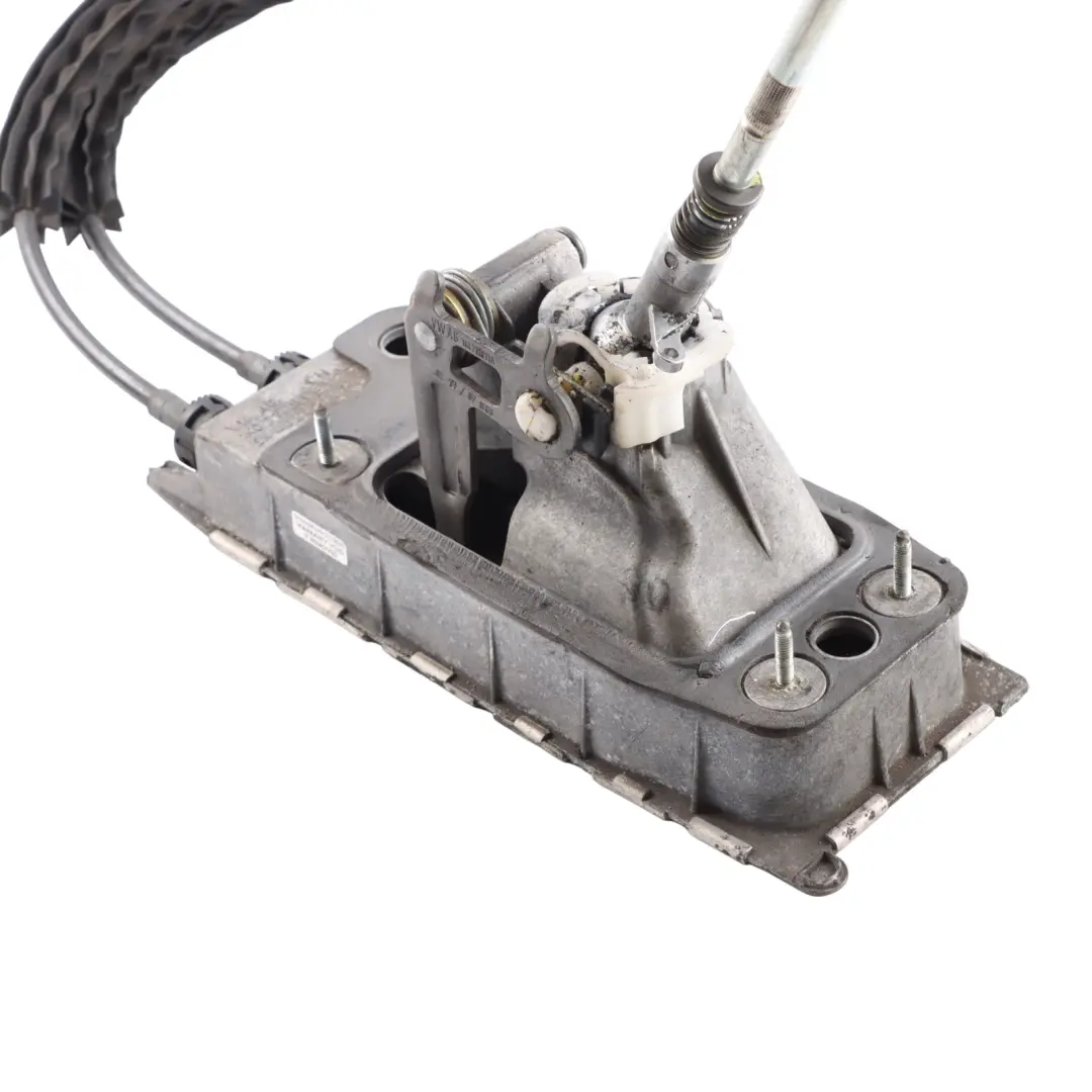 Mk6 Boîte Vitesses Manuelle Levier Changement pour Audi A3 S3 8P VW Golf à propos du numéro de pièce 1K0711091A Audi A3 S3 8P VW Golf Mk6 Boîte Vitesses Manuelle Levier Changement - SKU 1K0711091A-1 - Numéro de pièce 1K0711091A