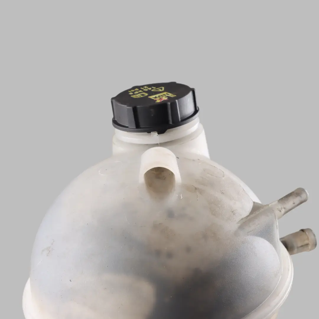 Mk8 Kühlung Kühler Expansion Tank 2.0 Diesel BK218K218AH für Ford Transit mit Teilenummer 2036675 Ford Transit Mk8 Kühlung Kühler Expansion Tank 2.0 Diesel BK218K218AH - SKU 2036675 - Teilenummer 2036675