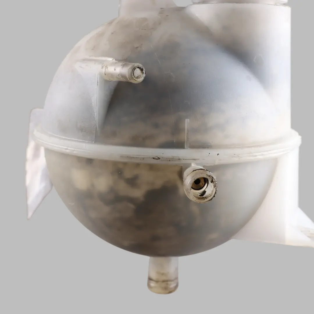 Mk8 Kühlung Kühler Expansion Tank 2.0 Diesel BK218K218AH für Ford Transit mit Teilenummer 2036675 Ford Transit Mk8 Kühlung Kühler Expansion Tank 2.0 Diesel BK218K218AH - SKU 2036675 - Teilenummer 2036675