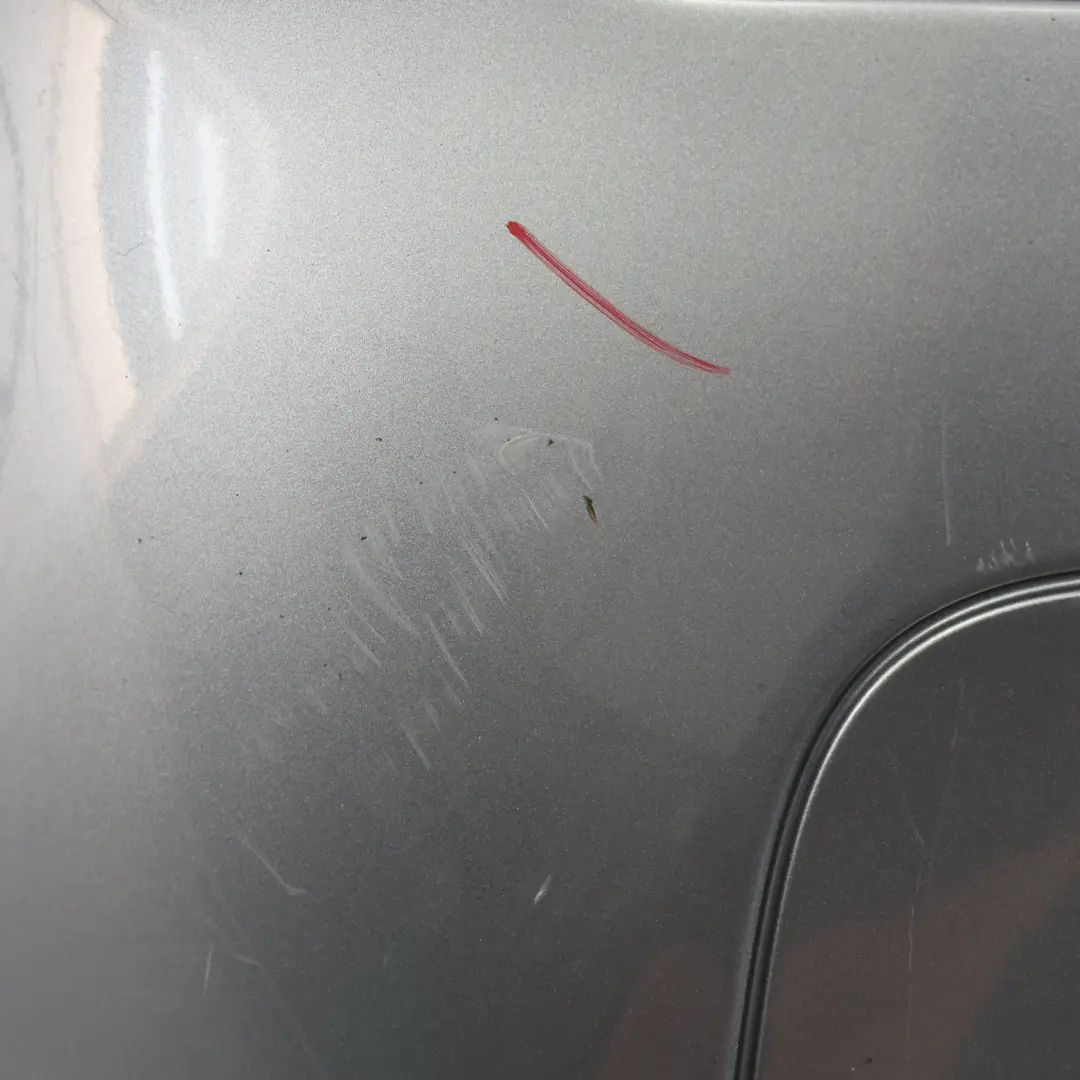 Tylny Zderzak PDC 535d 535i Spacegrau Szary Metalik - A52 do BMW F10 o numerze 2182409 BMW F10 Tylny Zderzak PDC 535d 535i Spacegrau Szary Metalik - A52 - SKU 2182409-SCG - Numer Części 2182409