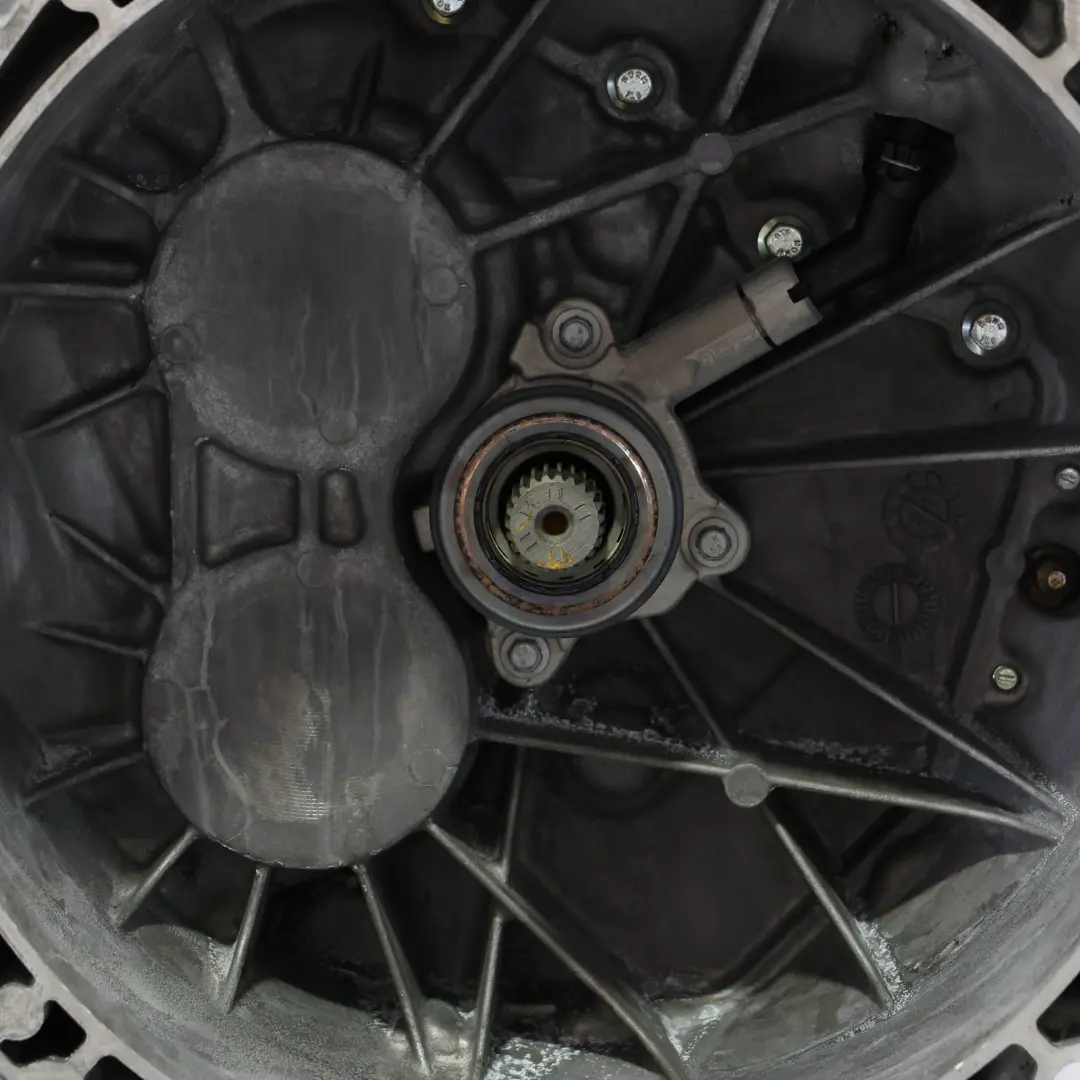 Gearbox VMT6 FWD 1876898 GK2R-7002-AGB WARRANTY to Ford Transit Custom Manual with Part number 2225518 Ford Transit Custom Manual Gearbox VMT6 FWD 1876898 GK2R-7002-AGB WARRANTY - SKU 2225518 - Part number 2225518