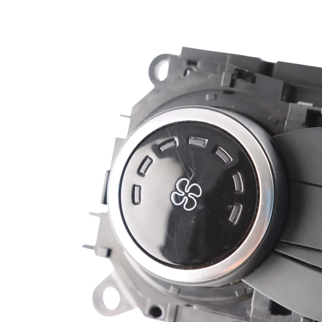 Ford Transit Mk8 Riscaldatore Climatizzatore Pannello A/C - SKU 2473897 - Numero di parte 2473897