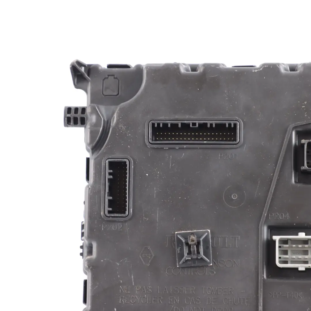 Mercedes W415 Nissan Navara Body Control Module Unit BCM ECU - SKU 284B17052R - Part number 284B17052R