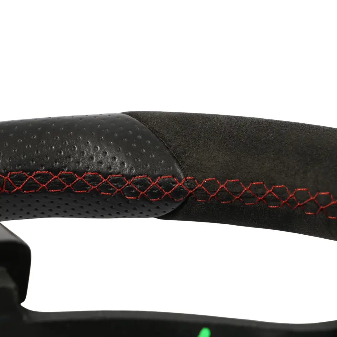 Pelle Nera Alcantara per Volkswagen Passat B6 Volante In con numero di parte 3C0419091AG Volkswagen Passat B6 Volante In Pelle Nera Alcantara - SKU 3C0419091AG - Numero di parte 3C0419091AG