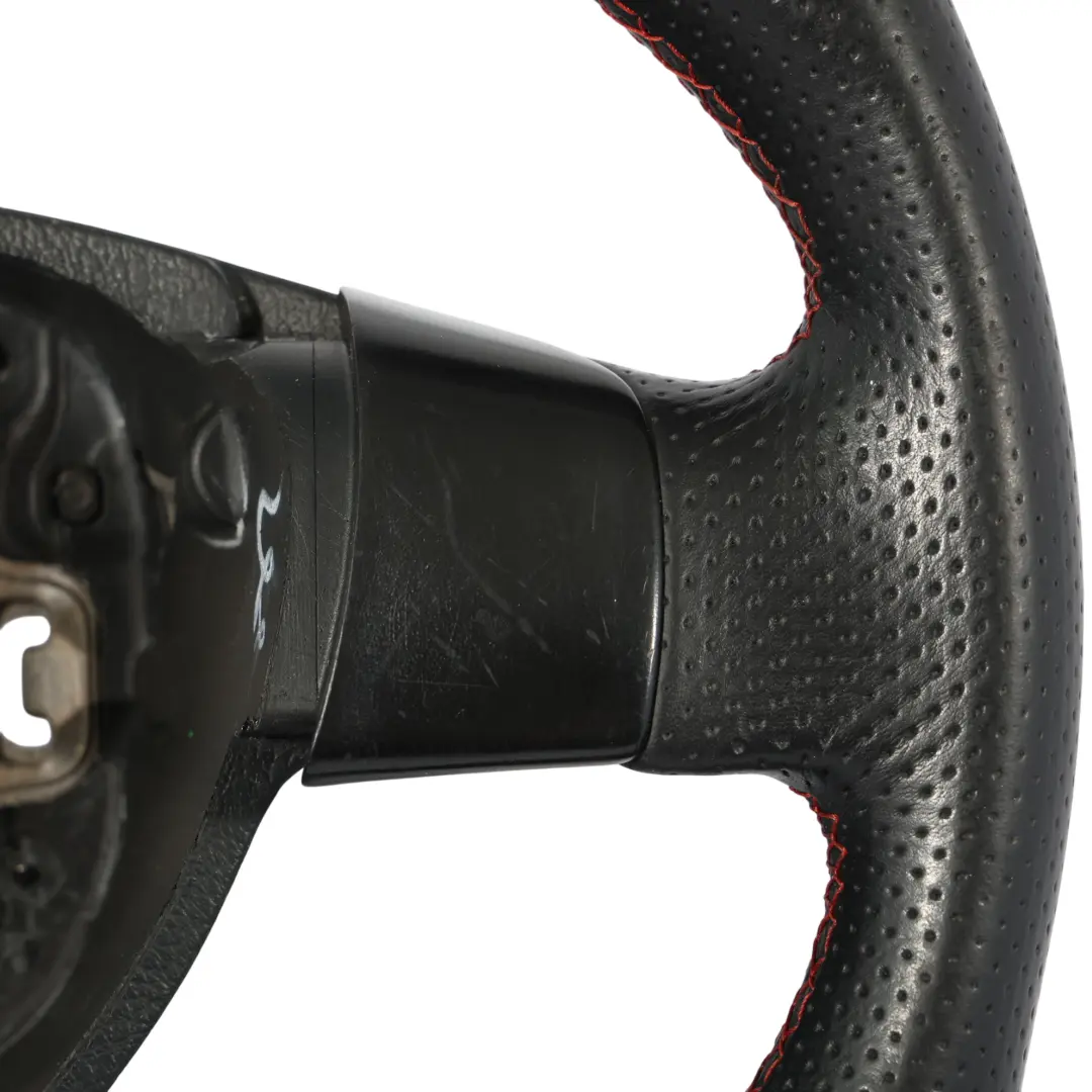 Pelle Nera Alcantara per Volkswagen Passat B6 Volante In con numero di parte 3C0419091AG Volkswagen Passat B6 Volante In Pelle Nera Alcantara - SKU 3C0419091AG - Numero di parte 3C0419091AG