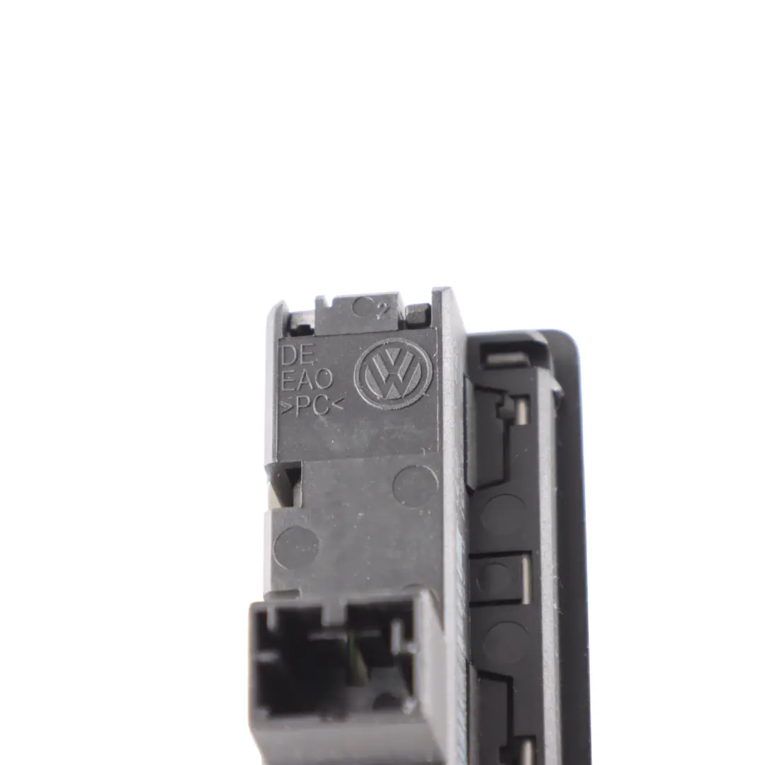 Audi Q5 8R Tailgate Boot Lid Release Open Button Switch Panel - SKU 3D0959831D - Part number 3D0959831D
