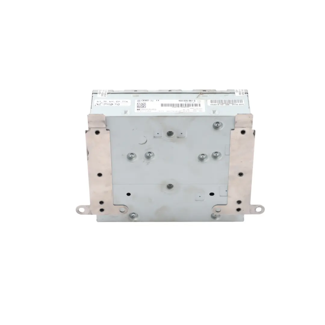 Multimedia CD Player Audio Stereo Radio Head Unit to Audi A8 D4 with Part number 4E0035061G Audi A8 D4 Multimedia CD Player Audio Stereo Radio Head Unit - SKU 4E0035061G - Part number 4E0035061G