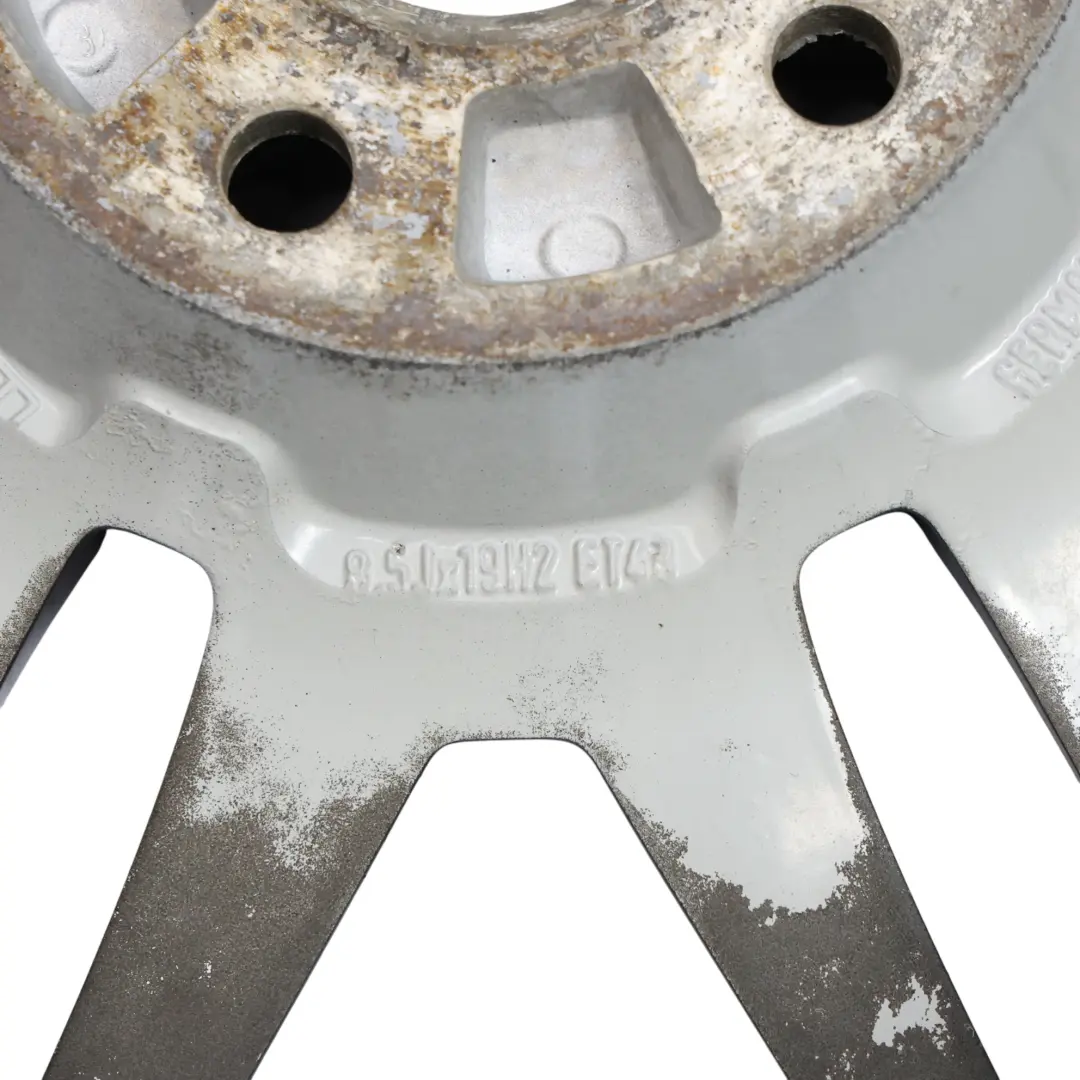 Schwarz Alufelge 19" 8,5J ET:48 Doppelspeiche Le Mans für Audi A6 C6 mit Teilenummer 4F0601025BA Audi A6 C6 Schwarz Alufelge 19" 8,5J ET:48 Doppelspeiche Le Mans - SKU 4F0601025BA-5 - Teilenummer 4F0601025BA