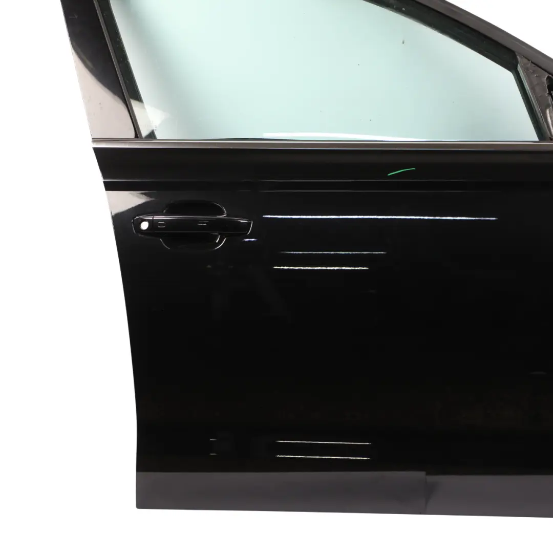 Door Front Right O/S Covering Phantom Black - Z9Y to Audi A6 C7 4G with Part number 4G0831052 Audi A6 C7 4G Door Front Right O/S Covering Phantom Black - Z9Y - SKU 4G0831052-PHB - Part number 4G0831052