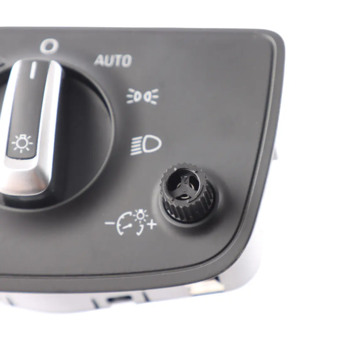 Garniture De Panneau De Commande Des Phares pour Audi A6 C7 à propos du numéro de pièce 4G0941531E Audi A6 C7 Garniture De Panneau De Commande Des Phares - SKU 4G0941531E - Numéro de pièce 4G0941531E