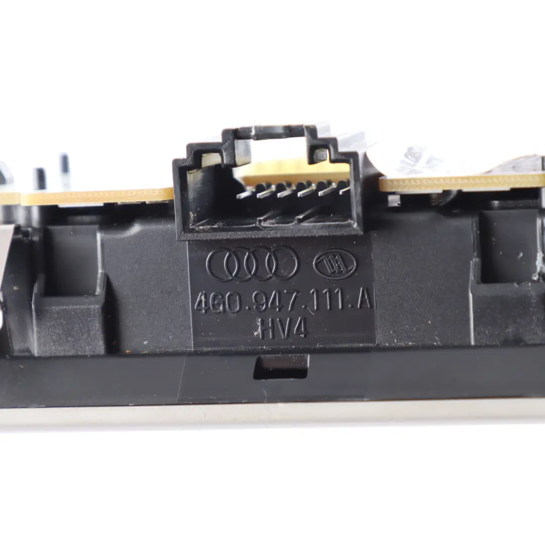 Interior Roof Reading Light Lamp Rear Crystal Silver to Audi A6 C7 with Part number 4G0947111A Audi A6 C7 Interior Roof Reading Light Lamp Rear Crystal Silver - SKU 4G0947111A-1 - Part number 4G0947111A