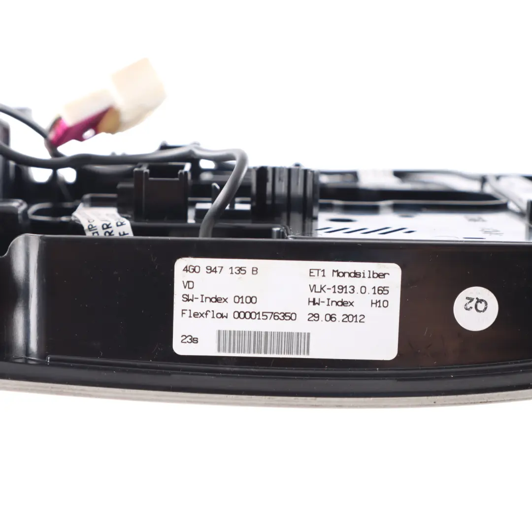 Dachhimmel Innenraumleuchte Innenbeleuchtung Grau für Audi A6 C7 mit Teilenummer 4G0947135B Audi A6 C7 Dachhimmel Innenraumleuchte Innenbeleuchtung Grau - SKU 4G0947135B-1 - Teilenummer 4G0947135B