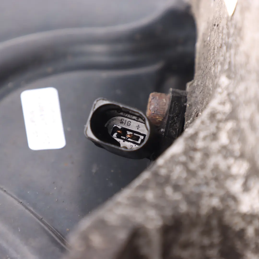 Hub Spindle Bearing Rear Axle Left N/S to Audi A8 D4 4H Wheel with Part number 4H0505432C Audi A8 D4 4H Wheel Hub Spindle Bearing Rear Axle Left N/S - SKU 4H0505432C - Part number 4H0505432C