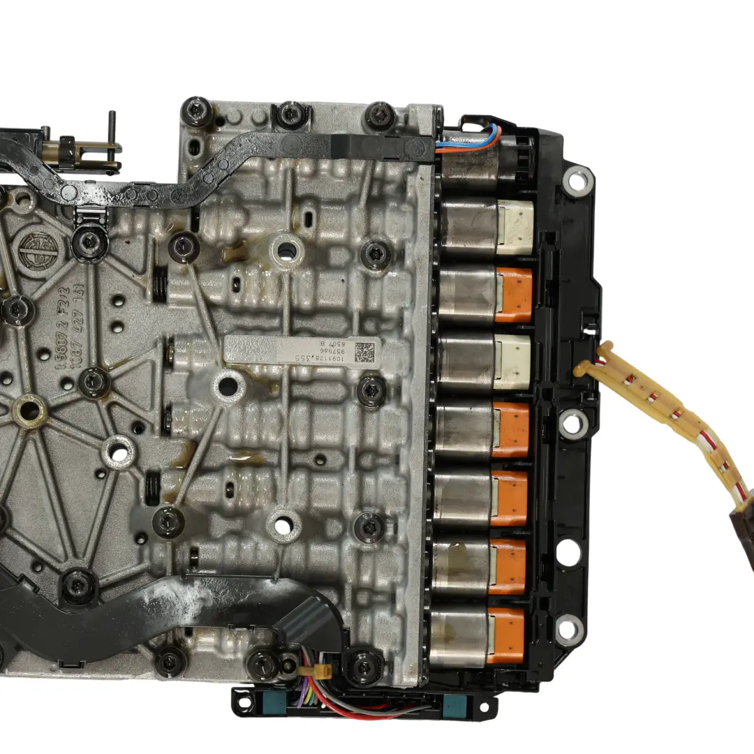 Mechatronika Automatyczna Skrzynia Biegów 4.2 TDI MXX do Audi A8 D4 o numerze 4H0997749A Audi A8 D4 Mechatronika Automatyczna Skrzynia Biegów 4.2 TDI MXX - SKU 4H0997749A - Numer Części 4H0997749A