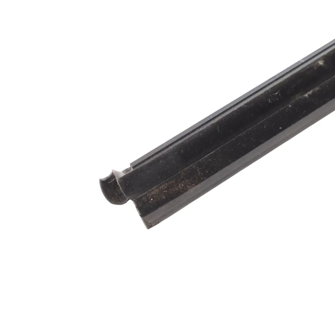 Volkswagen Golf 8 Guarnizione Porta Striscia Posteriore Sinistro - SKU 5H4839479 - Numero di parte 5H4839479