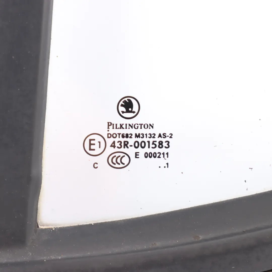 Window Guide Seal Gasket Left N/S Rear Door AS2 to Skoda Fabia 5J with Part number 5J6845209AF Skoda Fabia 5J Window Guide Seal Gasket Left N/S Rear Door AS2 - SKU 5J6845209AF - Part number 5J6845209AF