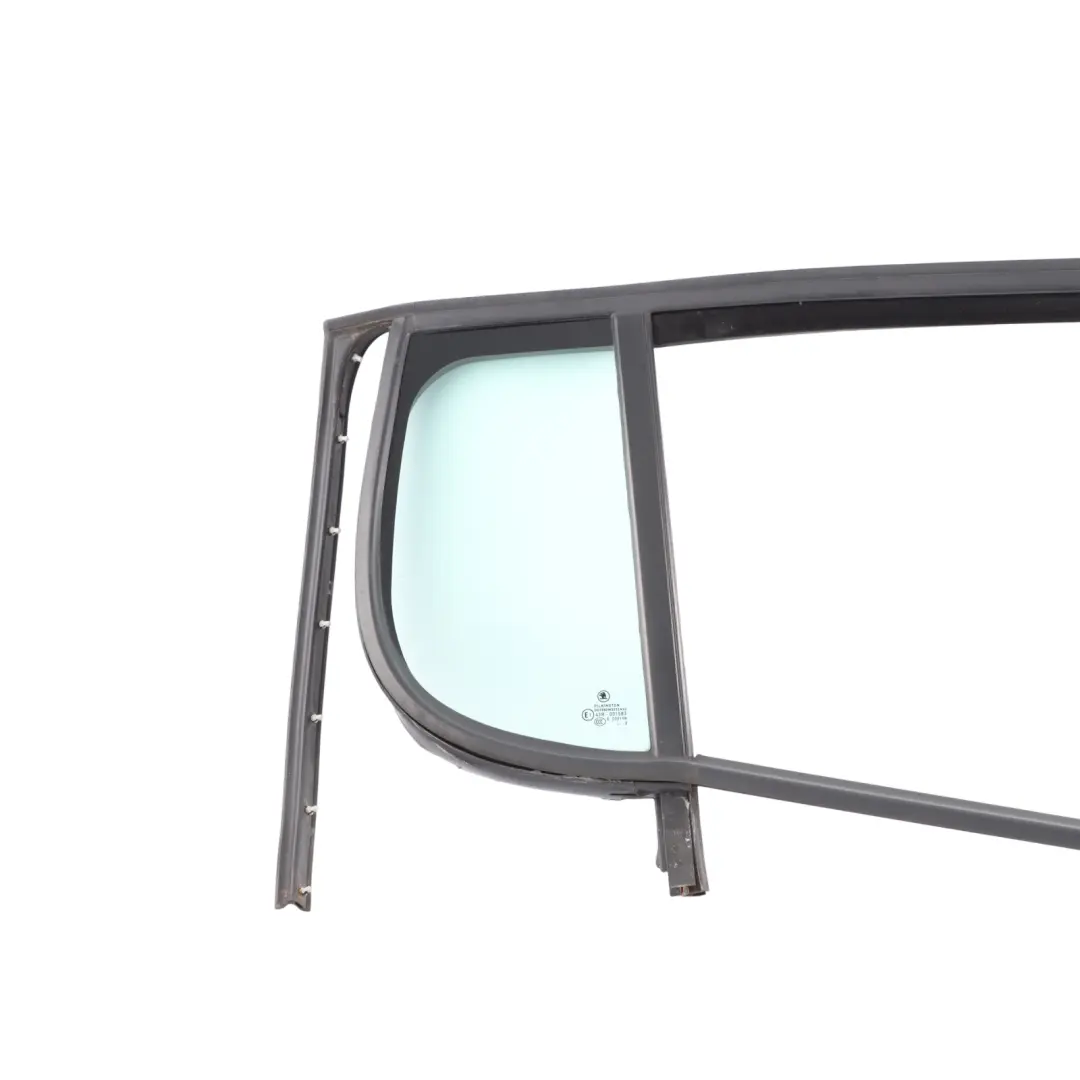 Skoda Fabia 5J Guarnizione Guida Finestrino Destra Porta Posteriore - SKU 5J6845210AG - Numero di parte 5J6845209AG