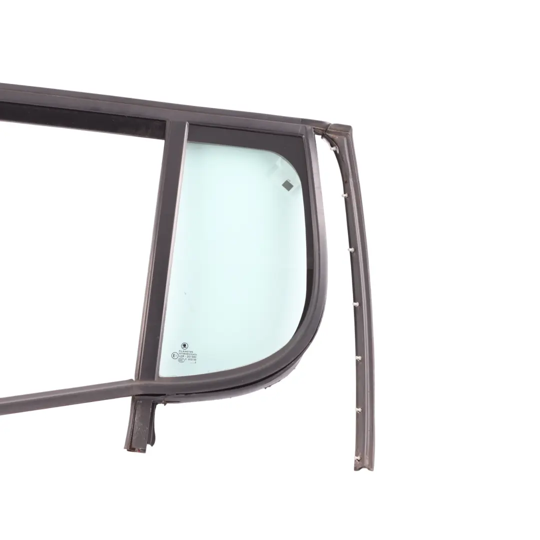 Skoda Fabia 5J Guarnizione Guida Vetro Porta Posteriore Sinistra - SKU 5J6845209AG - Numero di parte 5J6845210AG