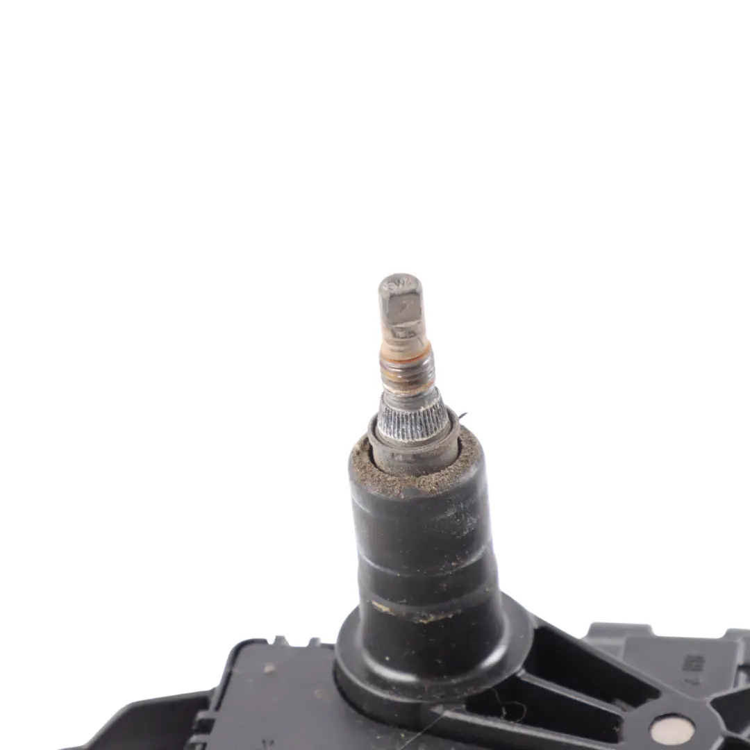 Windscreen Window Wiper Motor to Seat Altea XL Rear with Part number 5P0955711C Seat Altea XL Rear Windscreen Window Wiper Motor - SKU 5P0955711C - Part number 5P0955711C