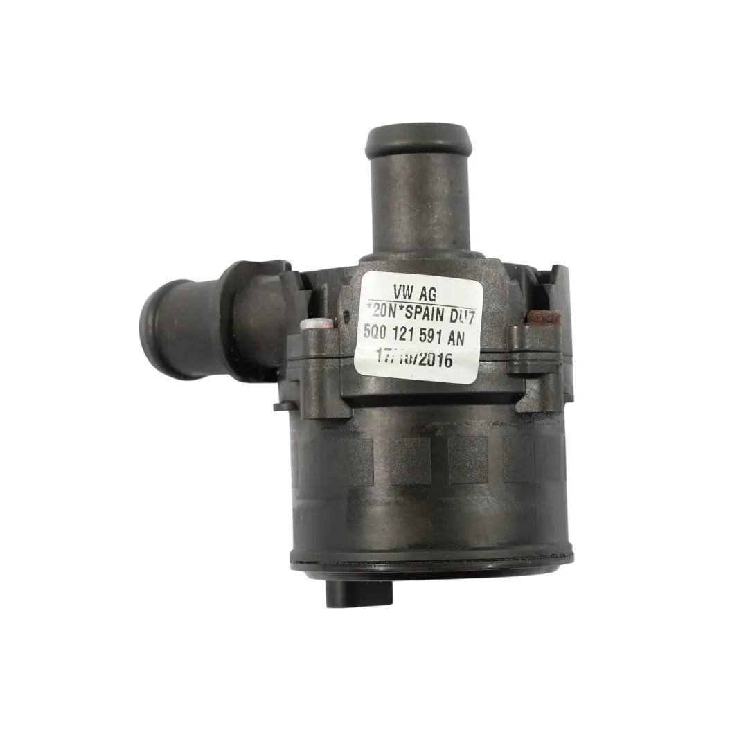 Pompa Acqua Ausiliaria Valvola Elettrica Refrigerante per Audi Q3 8U con numero di parte 5Q0121591AN Audi Q3 8U Pompa Acqua Ausiliaria Valvola Elettrica Refrigerante - SKU 5Q0121591AN - Numero di parte 5Q0121591AN