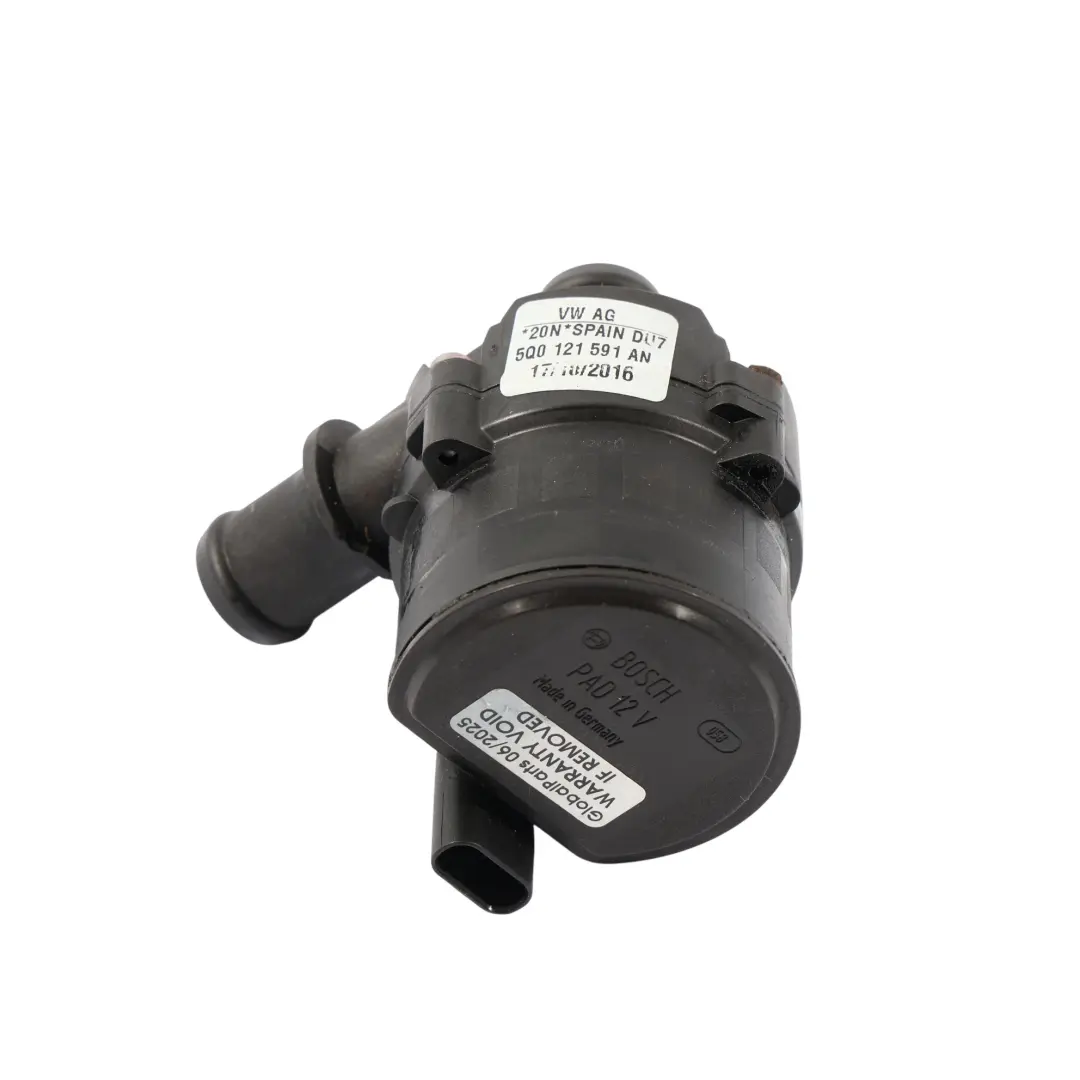 Bomba Agua Auxiliar Válvula Refrigeración Eléctrica para Audi Q3 8U con número de pieza 5Q0121591AN Audi Q3 8U Bomba Agua Auxiliar Válvula Refrigeración Eléctrica - SKU 5Q0121591AN - Número de pieza 5Q0121591AN