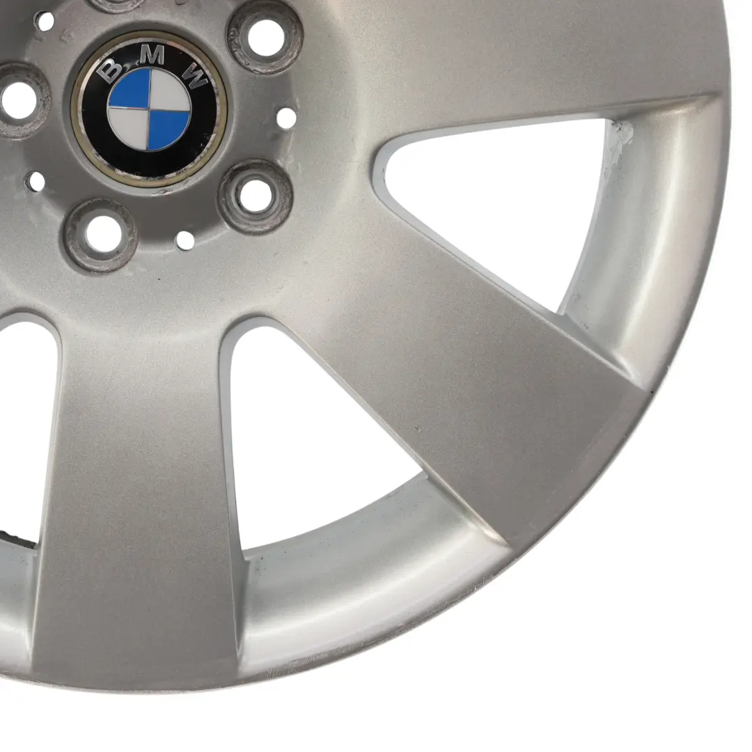 Jante en alliage 18" a rayons en etoile 123 8J ET:20 pour BMW E60 E61 à propos du numéro de pièce 6760616 BMW E60 E61 Jante en alliage 18" a rayons en etoile 123 8J ET:20 - SKU 6760616-1 - Numéro de pièce 6760616