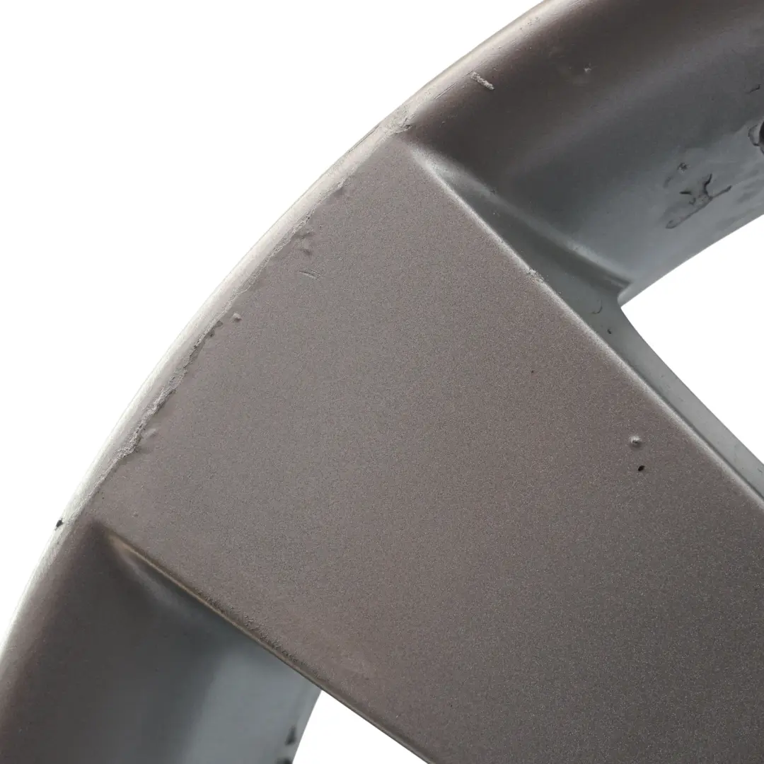 Cerchio In Lega Argento BMW E60 E61 18" Raggi A Stella 123 8J ET:20 per con numero di parte 6760616 Cerchio In Lega Argento BMW E60 E61 18" Raggi A Stella 123 8J ET:20 - SKU 6760616-2 - Numero di parte 6760616