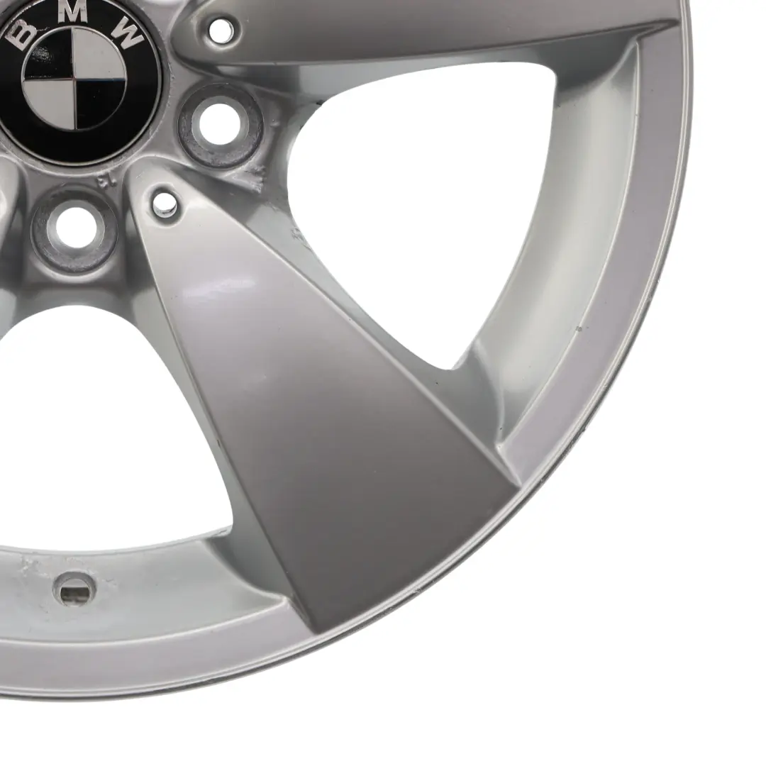Felge Alu Silber 17" Spider Spoke 138 ET:20 7,5J für BMW E60 E61 mit Teilenummer 6762001 BMW E60 E61 Felge Alu Silber 17" Spider Spoke 138 ET:20 7,5J - SKU 6762001-1 - Teilenummer 6762001