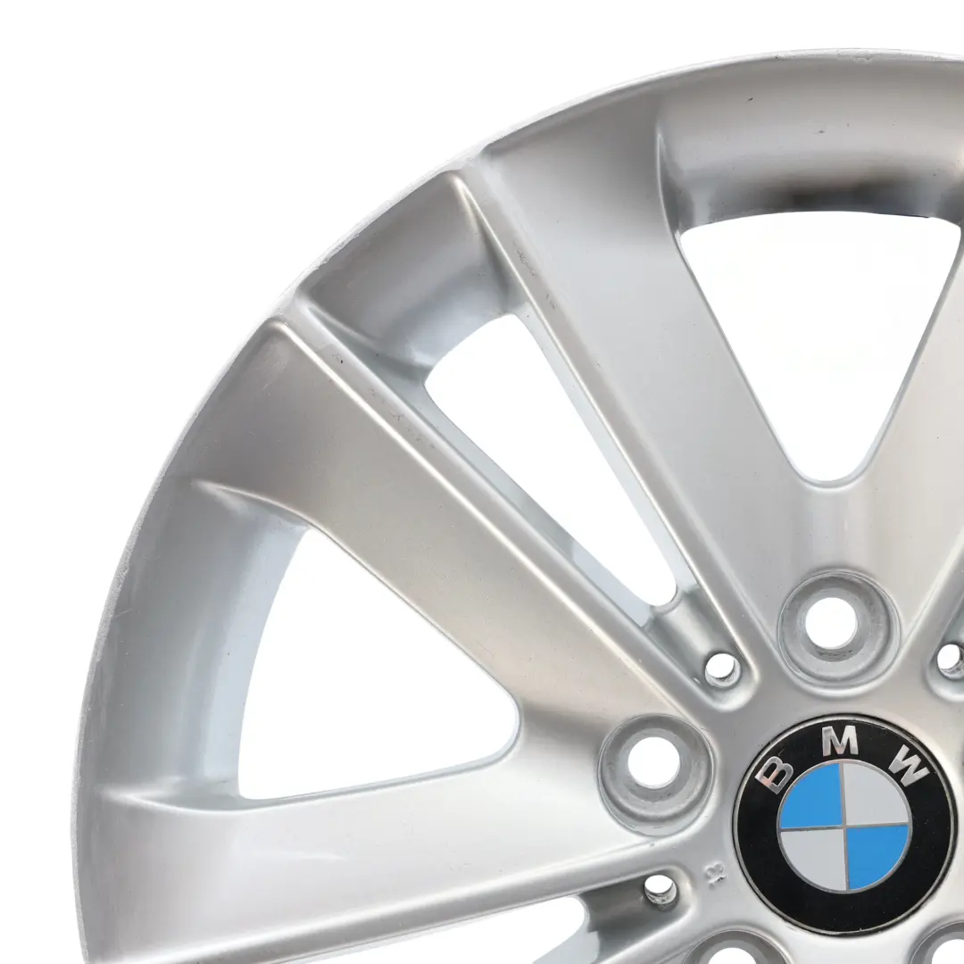 BMW E81 E87 Silberne Leicht Felge 17" V-Speiche 141 ET:47 7J 6762888 - SKU 6762888-1 - Teilenummer 6775621