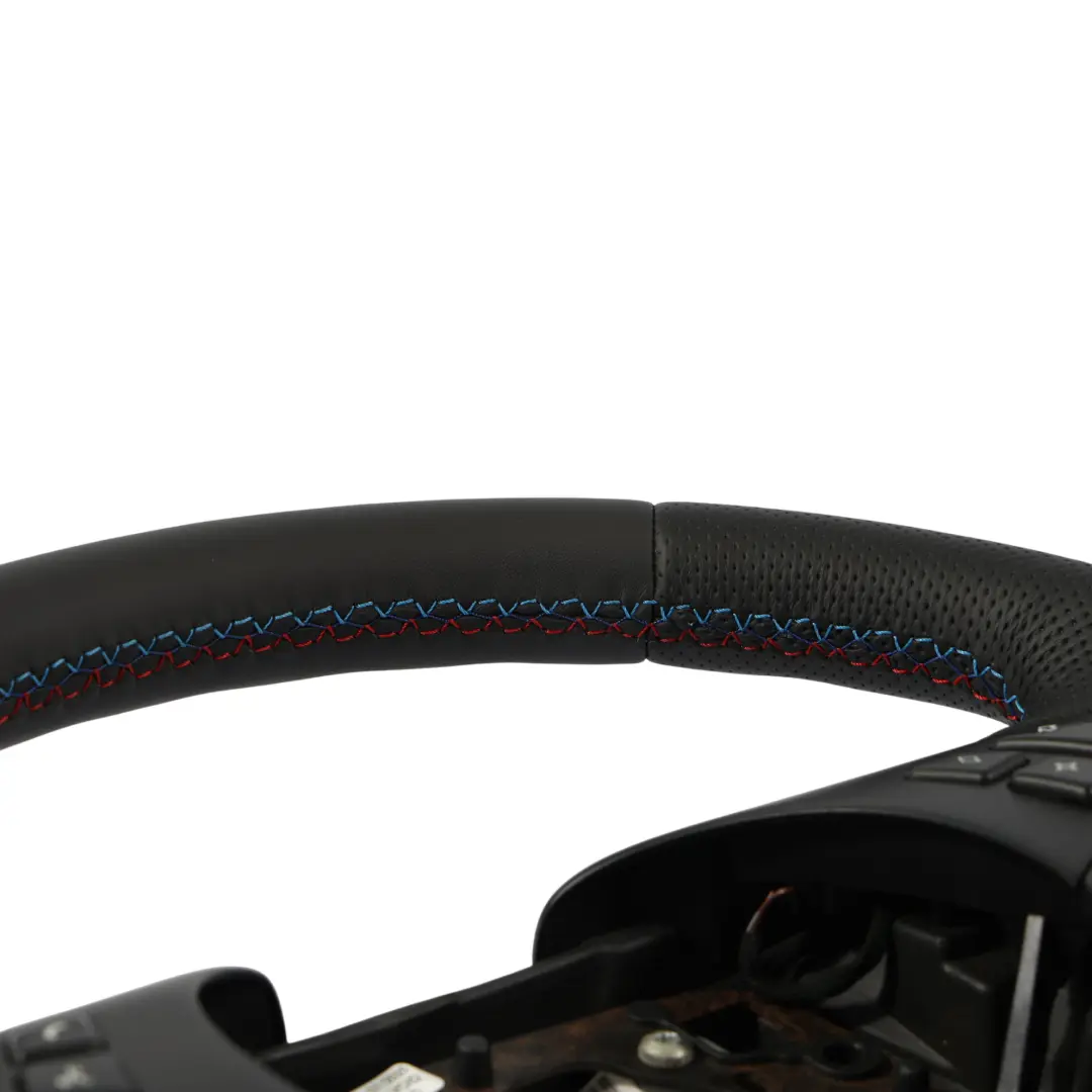 NEU Schwarz Leder Sport Lenkrad Sportlenkrad M-dreifarbige Fäden für BMW E60 E61 E63 mit Teilenummer 6763373 BMW E60 E61 E63 NEU Schwarz Leder Sport Lenkrad Sportlenkrad M-dreifarbige Fäden - SKU 6763373-1 - Teilenummer 6763373