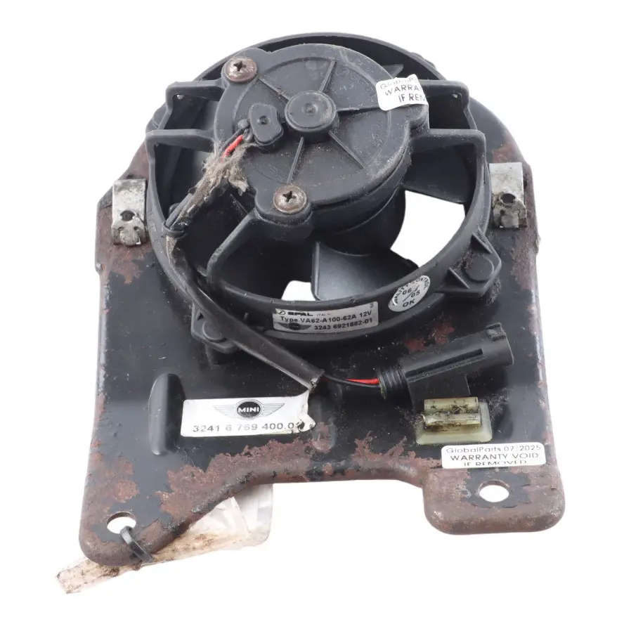 Lüfter Mit Schutzgitter Servolenkungspumpe 6921882 für Mini R50 R52 R53 mit Teilenummer 6769400 Mini R50 R52 R53 Lüfter Mit Schutzgitter Servolenkungspumpe 6921882 - SKU 6769400 - Teilenummer 6769400