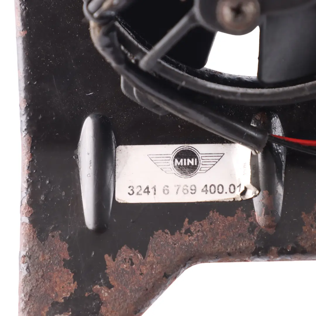 Ventola Griglia Protezione Pompa Servosterzo 6921882 per Mini R50 R52 R53 con numero di parte 6769400 Mini R50 R52 R53 Ventola Griglia Protezione Pompa Servosterzo 6921882 - SKU 6769400 - Numero di parte 6769400