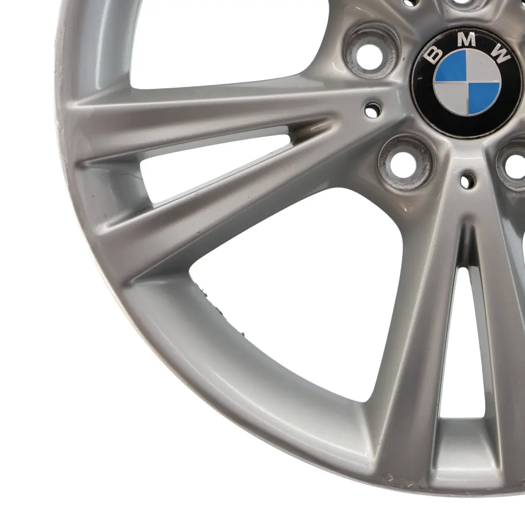 Felga Aluminiowa Tył Podwójna Szprycha 385 7,5J 18" ET:45 do BMW F20 F21 F22 o numerze 6796212 BMW F20 F21 F22 Felga Aluminiowa Tył Podwójna Szprycha 385 7,5J 18" ET:45 - SKU 6796212-2 - Numer Części 6796212