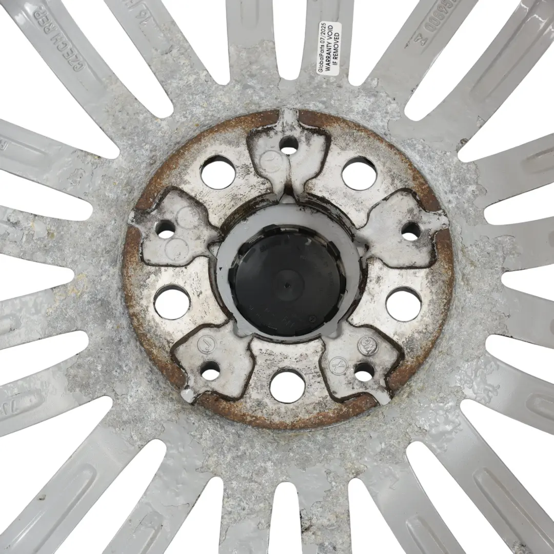 Argento Cerchio in lega 17" 7J ET:54 Tentacolo Raggi 500 per Mini F55 F56 con numero di parte 6856099 Mini F55 F56 Argento Cerchio in lega 17" 7J ET:54 Tentacolo Raggi 500 - SKU 6856099-1 - Numero di parte 6856099