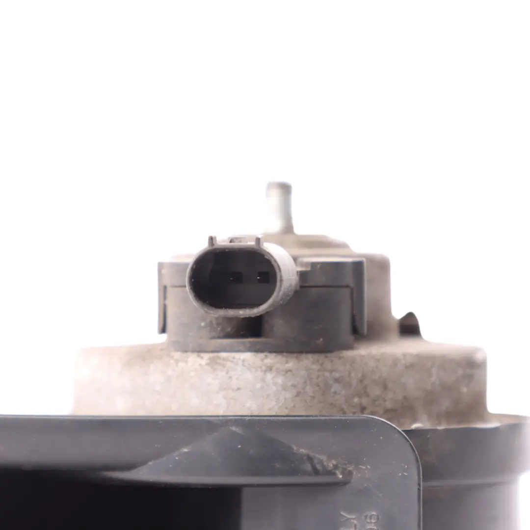 Low Tone Pitch Snail Horn Signal Siren to BMW Z4 Series E85 E86 with Part number 7184480 BMW Z4 Series E85 E86 Low Tone Pitch Snail Horn Signal Siren - SKU 6912068 - Part number 7184480